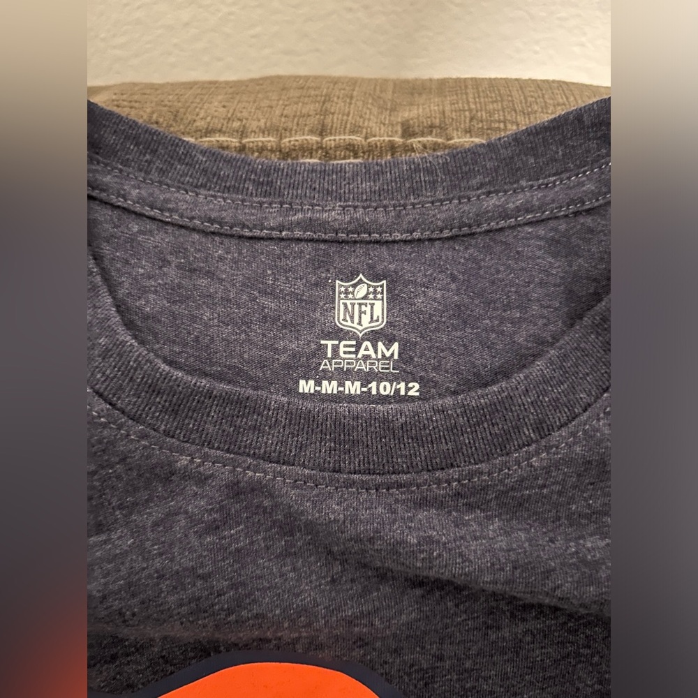 LOT x 2 NFL Team Denver Broncos Football T-Shirt Youth Sz M ( 10 / 12 ) - Picture 3 of 8